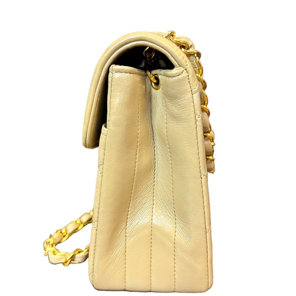 Chanel Gold Diana Lambskin Leather 90s Era Crossbody Bag - Picture 3 of 6